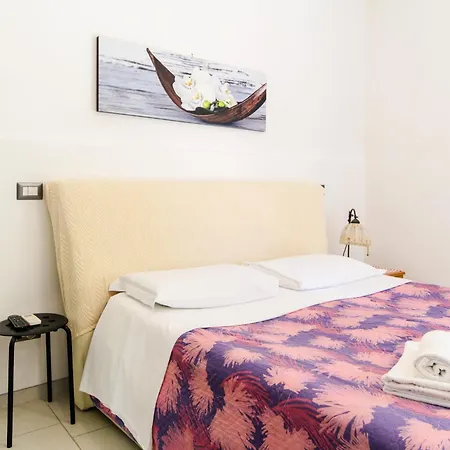 Sea House Sorrento 梅塔